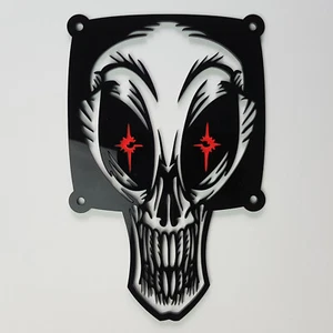 Alien Skull with Red Eyes 3mm Acrylic Fan Grill Cover Modding PC 120mm - Zdjęcie 1 z 5