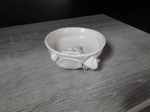 LANTZ CERAMIC POTTERY White SHELL ART Trinket Dish Signed - Picture 1 of 5