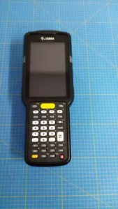 Zebra MC330K-SM3HG4RW Mobiles Datenerfassungsgerät WLAN,BT,45D,2D,CAM,38KY,2X - Bild 1 von 7