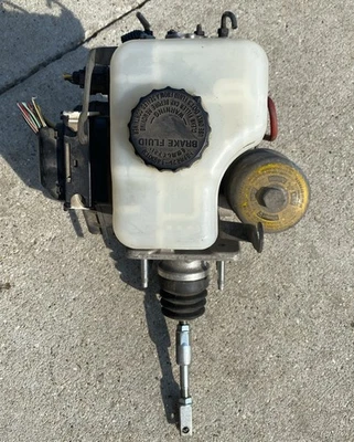 2003-2009 TOYOTA 4RUNNER LEXUS GX470 ABS PUMP MASTER CYLINDER ASSEMBLY OEM 112k - Image 1 of 4