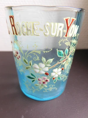 ancien verre émaillé " La Roche sur Yon " - Photo 1/4
