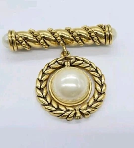 Faux Pearl Rope Bar Brooch Pin Gold Tone 1980's Dangle Elegant Vintage - Picture 1 of 7