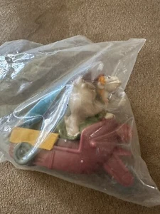BURGER KING KIDS CLUB - OLIVER & COMPANY - NEU IN VERPACKUNG - Bild 1 von 2