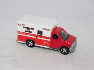 Ambulancia Matchbox Ford E-350 suelta diecast 1/64 Departamento de Bomberos de la Ciudad de San Luis Obispo - Imagen 1 de 4