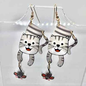 Cat & Mouse Earrings - Cat Earring - Mice Earrings - Animal Earrings - Cute Earr - Picture 1 of 10