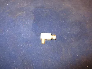 Elbow Adapter PH-4061 - Picture 1 of 3