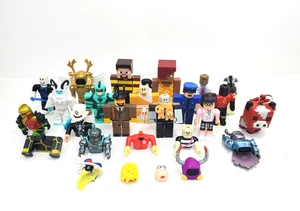 Roblox & Minecraft People Action Figure Figurines Toys Parts Pieces Lot - Picture 1 of 4