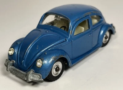 Vintage Dinky 129 Volkswagen De Luxe 1300 Sedan Blue - Image 1 of 4