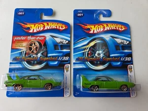 2 Hot Wheels 1970 Superbird #1 First Edition 2006 Green Variation Wheel Car 1:64 - Picture 1 of 6