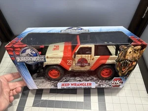 Jurassic Park World Jeep Wrangler JADA Toys 2015 Remote Control Vehicle Full R/C - Picture 1 of 9