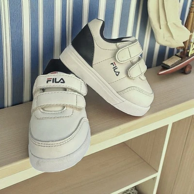 Toddler boys sneaker size 4T Bwhite blue 2-strap casual shoe unisex - Image 1 of 4