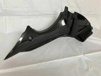 Carenado superior Triumph Daytona 675 '13 panel interior lado derecho carbono -T2309398 Foto 1 de 2