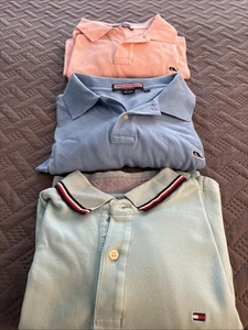 Lot Of 3 Men’s Large Polos Vineyard Vines Tommy Hilfigar EUC High Quality - Picture 1 of 9