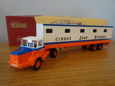 Camión CORGI CLASSICS CIRQUE JEAN RICHARD CIRCUS BERLIET TLM MODELO EX70003 1:50 Foto 1 de 3