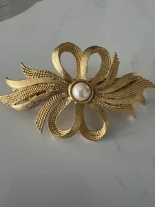 Kirks Folly Gold Tone Ribbon Now Hair Clip USA/France Original - Picture 1 of 7