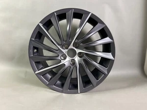 Llanta de aluminio Alfa Romeo Giulietta QV Veloce de 18 pulgadas Wheel - Imagen 1 de 7