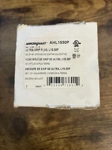 Arrow/Hart 30A 250V Ultra Grip Plug 3 Phase AHL-1530P Twist Lock 3-Pole, 4-Wire - Picture 1 of 3