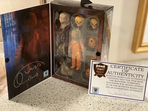 NECA TRICK’R TREAT SAM ULTIMATE 7” ACTION FIGURE QUINN LORD SIGNED Cover