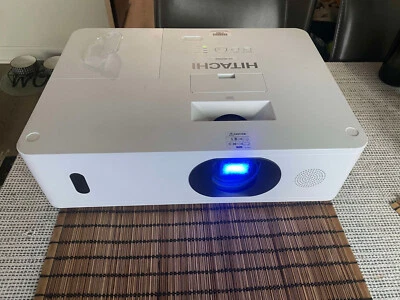 Hitachi 5000 Lumens - WUXGA 3LCD Projector with Remote - CP WU5500 - Image 1 of 4