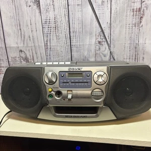Sony CFD-V17 Boombox AM/FMRadio Cassette Reproductor de CD MegaBass *PROBADO* - Imagen 1 de 12