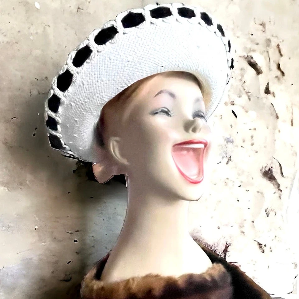 Sweet and Innocent 复古 Eric Javits 1980 年代黑白德比药盒帽子  — 第 1/4 张图片