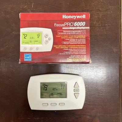 Termostato programable Honeywell FocusPRO 6000 5-1-1/5-2 días (TH6110D1005) Foto 1 de 4