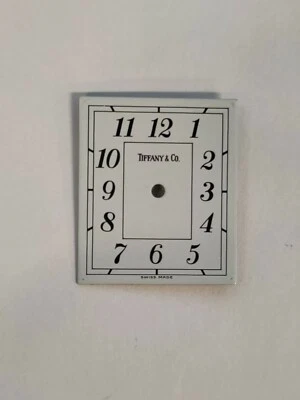 Nuevo de Lote Antiguo Tiffany & Co Reloj Rectangular Esfera Blanca con Marcadores Árabes 20.5mm por 24mm Foto 1 de 4