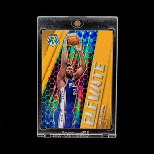 Numbered #/25 Joel Embiid - 2020-21 Mosaic Elevate Orange Fluorescent Prizm #20 - Picture 1 of 3