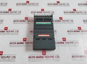 IDEC PFJ-T081U Relay Output Module With DC Input Unit 240VAC 1.5A - Picture 1 of 8