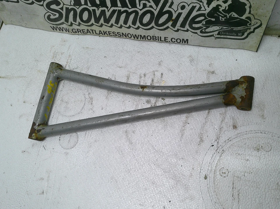 Moto de nieve Arctic Cat Firecat Sabercat 500 600 700 F5 F6 F7 brazo en A superior plateado Foto 1 de 1