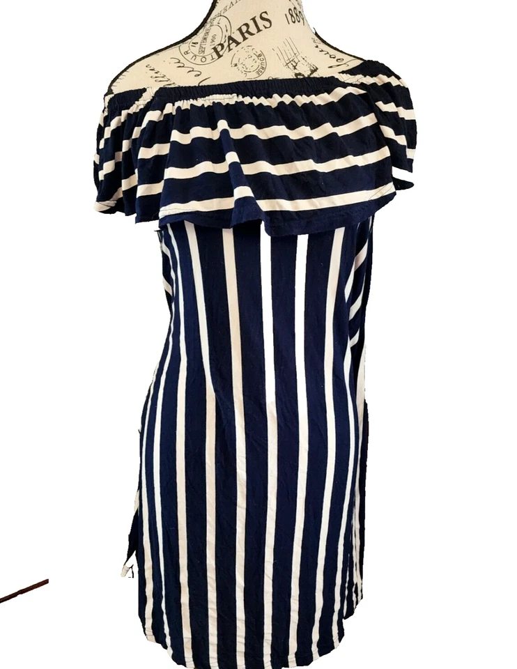 EXIST黑色条纹连衣裙-XL码 — 第 1/1 张图片