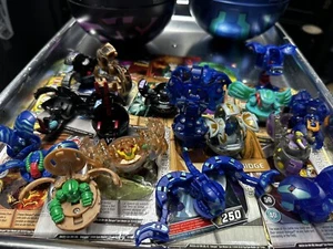 Bakugan Lot Of 18 W/ Cards - Picture 1 of 5