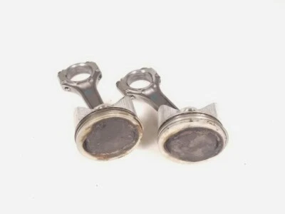 Par de pistones y bielas 99 Ducati 900SS envío gratuito Foto 1 de 4