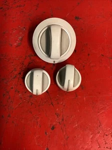 KENMORE LAUNDRY CENTER KNOW ((SET 3)) P/N 134044501 131873304 {322{ - Picture 1 of 3