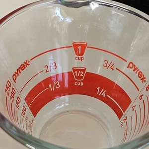 Vintage Pyrex Reverse Read Glass Measuring Jug Cup 16oz 500ml Metric Imperial - Picture 1 of 15