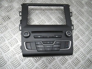 2015 FORD MONDEO STYLE TDCI 1.5 DIESEL A/C CLIMATE CONTROLS+RADIO TRIM REF4260 - Picture 1 of 9