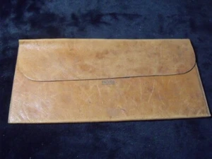 VINTAGE LEATHER WALLET THE IOWA SAVINGS BANK MARSHALTOWN IOWA FOR HORSE BLANKETS - Picture 1 of 8