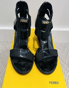 Sandalias de cuña Fendi de charol negro talla 35,5 - Imagen 1 de 7