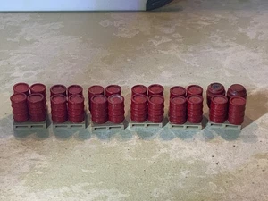 Army barrels on skids by Pegasus 1/72 scale color is red - Picture 1 of 2