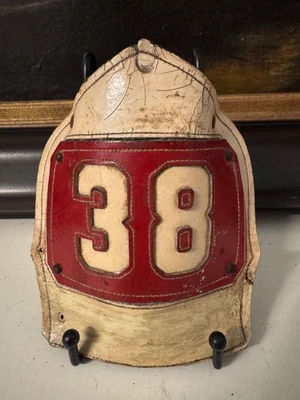 Vintage Leather Fire Helmet Front Cairns FDNY Ladder 139 Lieutenant Queens - Image 1 of 2