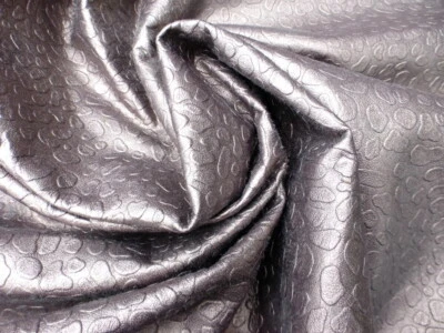 羔羊皮皮革皮面柔滑柔软金属红色青铜浮雕雨滴图案 — 第 1/4 张图片