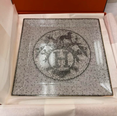 HERMES Mosaique au 24 Platinum Square Plate Tray 23 cm Dish with Box - Image 1 of 4