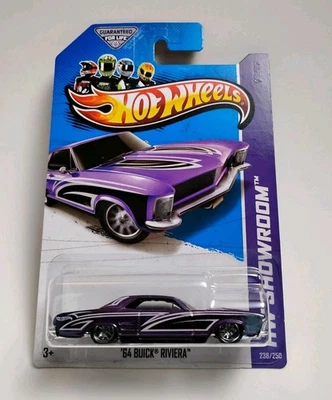 Hot Wheels 2013 Super Treasure Hunt HW Showroom '64 Buick Riviera nuevo en caja Foto 1 de 4