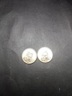 2009 D Brilliant Unc Sac $1   2X Coin  [7] - Image 1 of 4