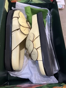Farm Rio Mujer Banana Amarillo Margarita Tobogán Talla 7 Nuevo En Caja - Imagen 1 de 8