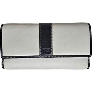 Coach Hamilton Checkbook Wallet White Black  - Picture 1 of 14
