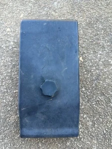 2002-2005 Hyundai Sonata 2.7L Engine Fuse Relay Box Fusebox Cover ~B31 - Picture 1 of 3