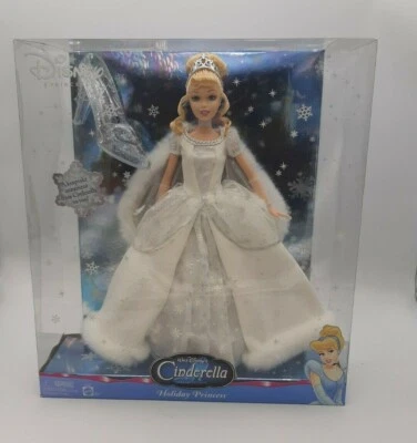 Muñeca Princesa de Vacaciones Walt Disney Cenicienta Edición Especial 2004 Mattel G7982 Foto 1 de 4