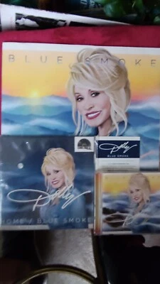 Dolly Parton Blue Smoke 180 gram 12"vinyl-7'"vinyl single,and cd - Image 1 of 3