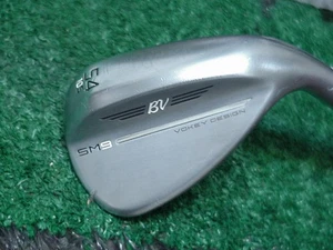 Muy Bonito Cromo Titleist Vokey Sm9 54-10 54 grados Cuña de Arena S Grind - Imagen 1 de 4